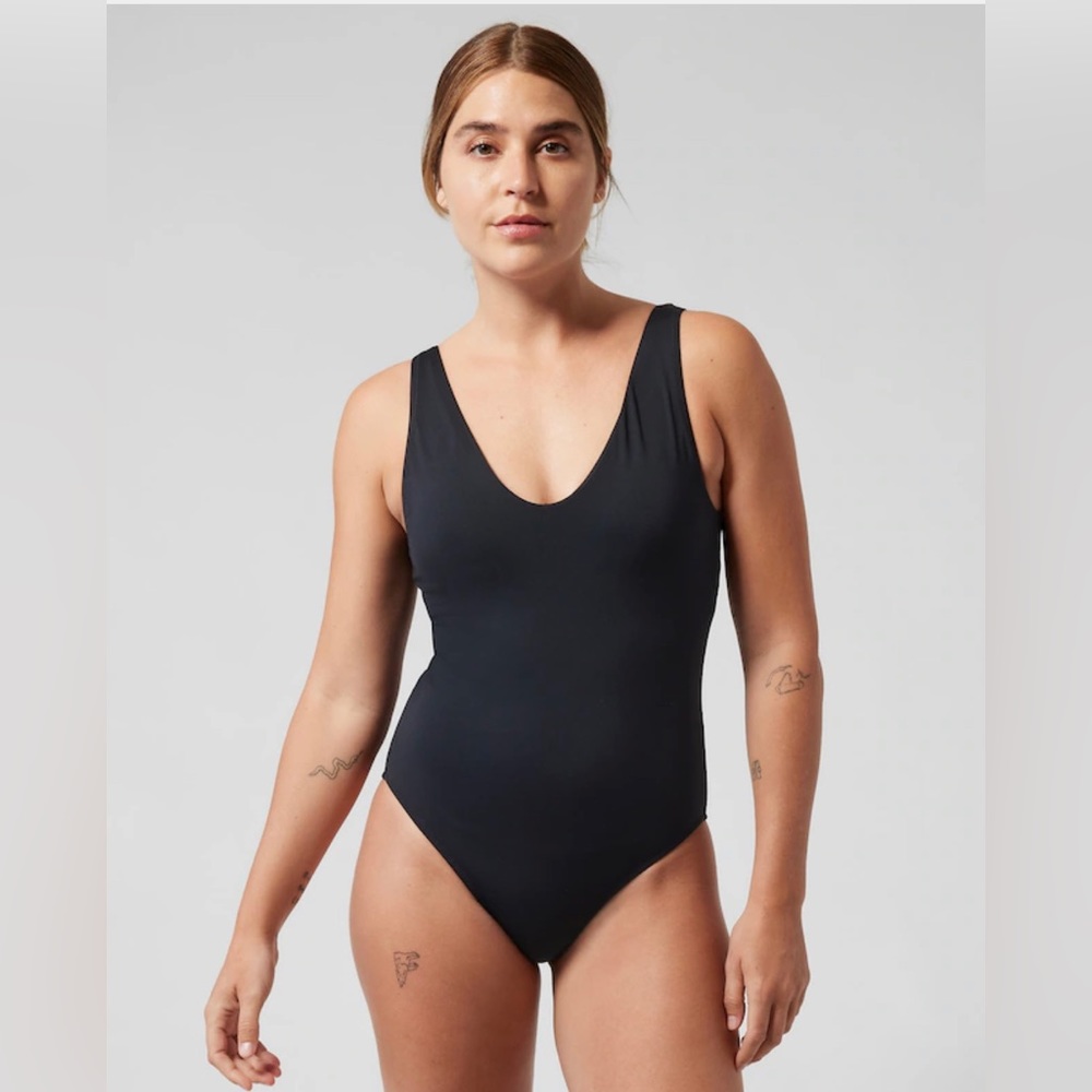 Athleta Seychelles One Piece Swimsuit in Black